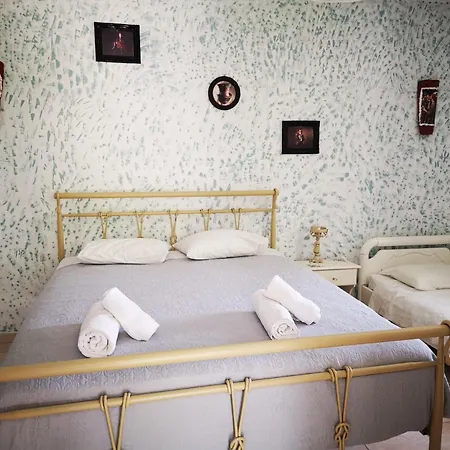 Holiday home Amygdalia *