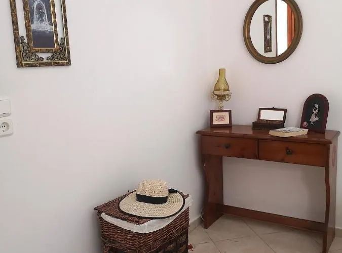 Amygdalia Case de vacanță